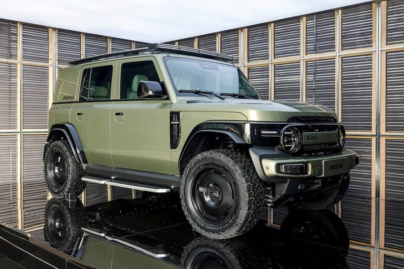 Кроссовер iCar V23 от Chery представлен вместе с родственным кроссвэном iCar X25 Кроссовер Chery iCar V23 будет представлен вместе с родственным кроссовером iCar X25