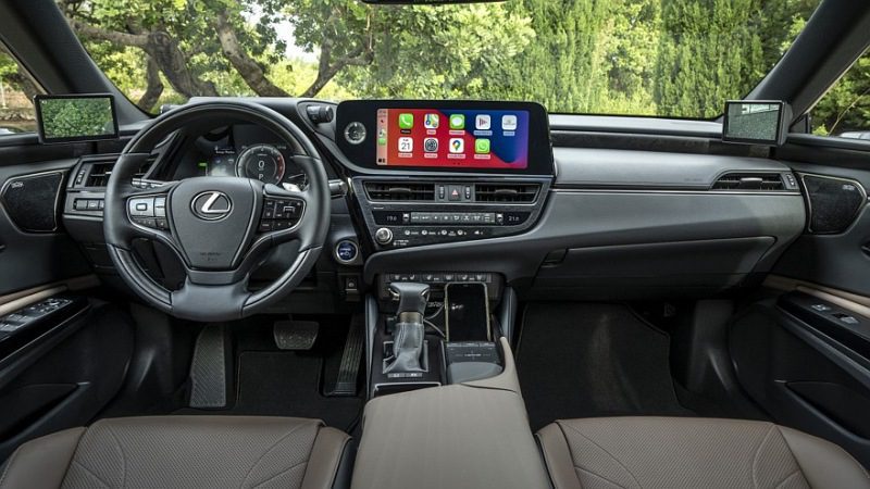 Обновлённый Lexus ES: первые изображения Обновленный Lexus ES: первое изображение