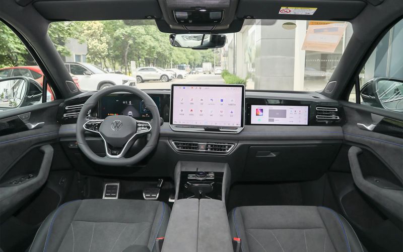 В России начнут продавать новый Volkswagen Tiguan L в топовой версии В России начнут продавать топовую версию нового Volkswagen Tiguan L