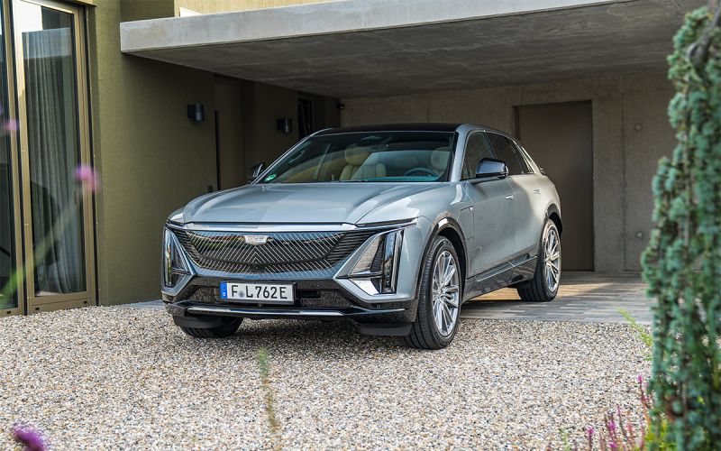 5 новых американских кроссоверов, которые появились в России. Фото и цены В России появятся 5 новых американских кроссоверов фотографии и цены