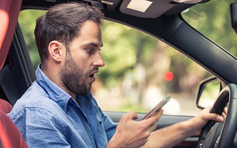 Мошенники рассылают водителям поддельные штрафы. Как избежать развода