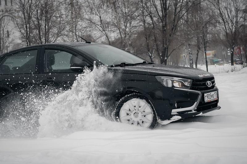 5 причин купить и не купить Lada Vesta I