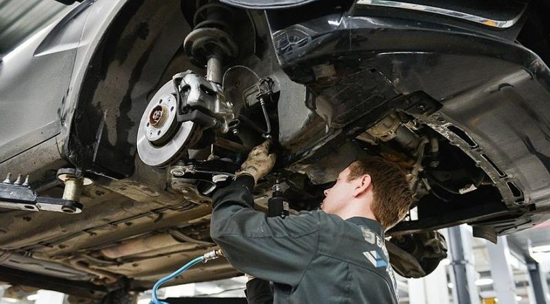 5 причин купить и не купить Lada Vesta I