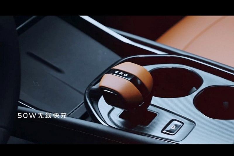 Changan Uni-V с новым дизайном готовится к старту продаж Changan Uni-V представлен с новым дизайном