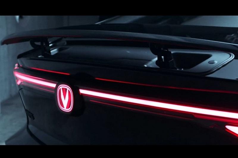 Changan Uni-V с новым дизайном готовится к старту продаж Changan Uni-V представлен с новым дизайном