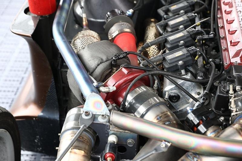 Четыре топливных насоса для 1646 лошадиных сил: тюнинг Dodge Viper SRT для RDS GP Dodge Viper SRT модифицированная версия, мощность 1646 лошадиных сил, четыре топливных насоса