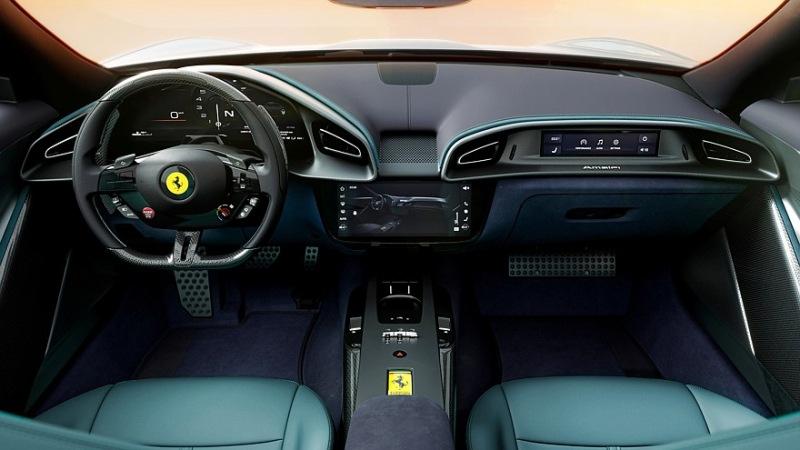 Ferrari Amalfi пришёл на смену модели Roma: тот же профиль, но с массой новых деталей Ferrari Amalfi заменяет Roma: тот же экстерьер, но со множеством новых деталей