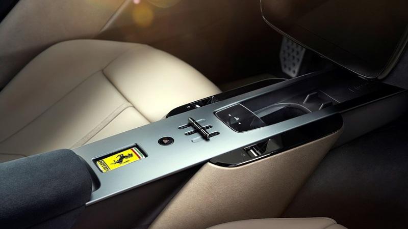 Ferrari Amalfi пришёл на смену модели Roma: тот же профиль, но с массой новых деталей Ferrari Amalfi заменяет Roma: тот же экстерьер, но со множеством новых деталей