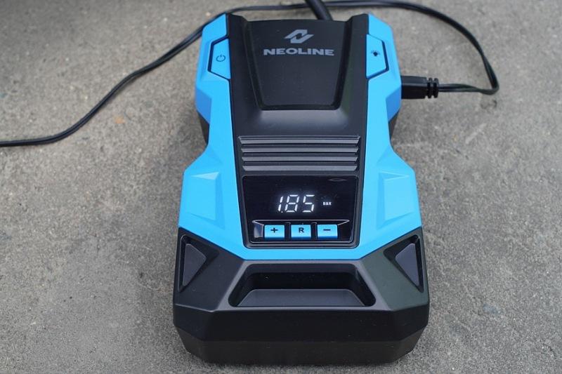 «С 12-ти, потом 220!»: Обзор необычного автомобильного компрессора Neoline DELA-X