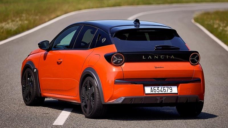 Lancia Delta HF Integrale вернется в 2026 году и, возможно, даже сохранит версию с ДВС