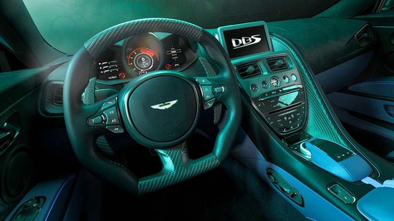 Aston Martin может сохранить двигатель DBS V12 следующего поколения