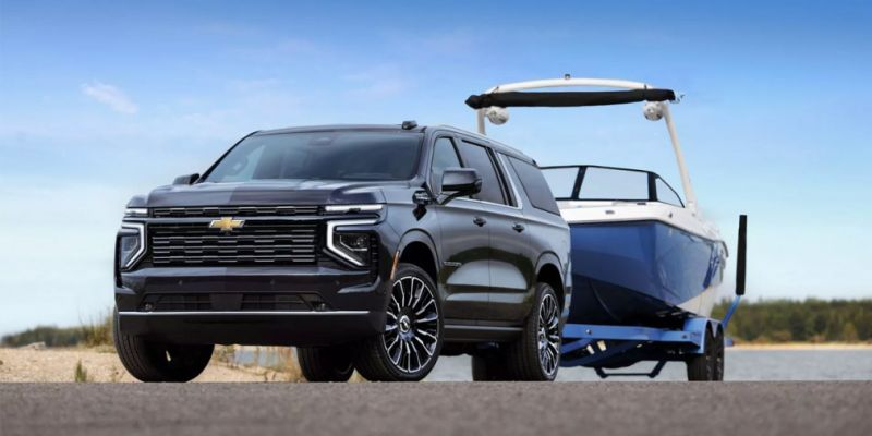 Chevrolet представил обновленные Tahoe и Suburban