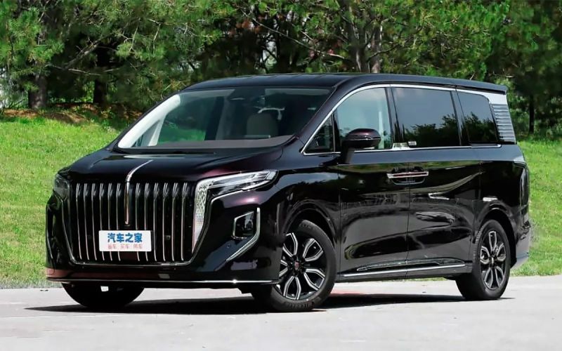 Дилеры начали продажу двух новых автомобилей Hongqi премиум-класса. Цены раскрыты