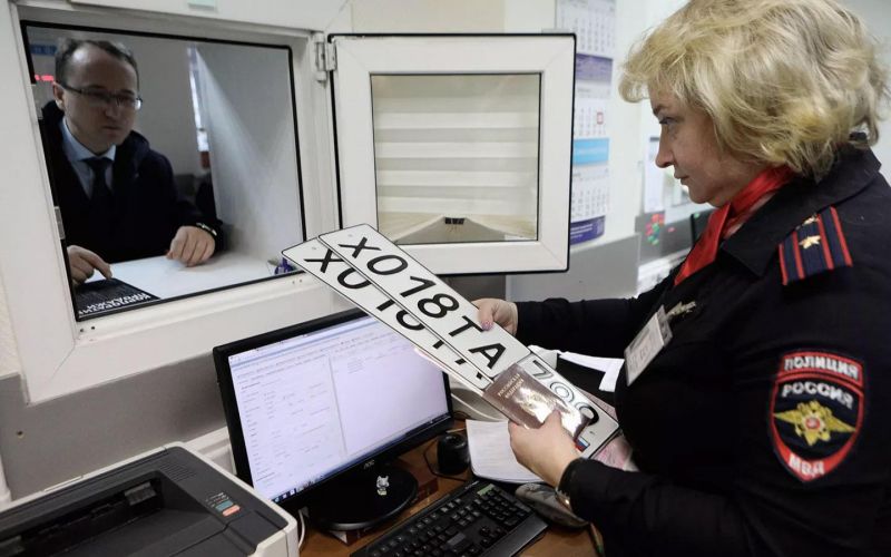 В первом чтении Госдума одобрила регистрацию автомобиля без ОСАГО