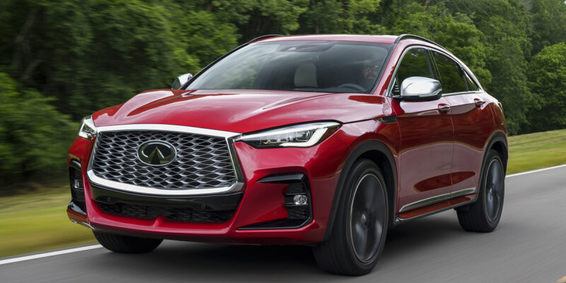 Infiniti QX55 получил скромные обновки в 2024 модельном году и подорожал