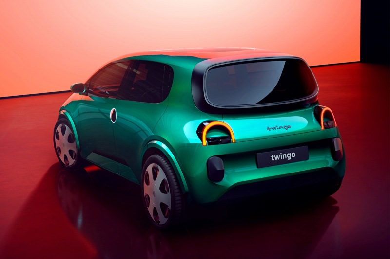 Renault отказывается возобновлять партнерство со Smart для производства нового Twingo
