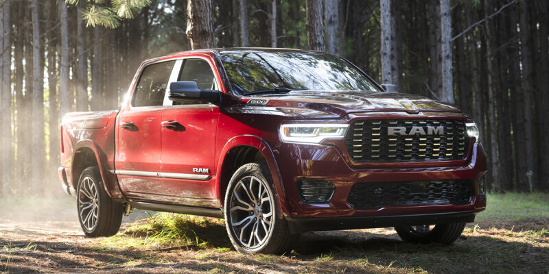 Stellantis рассекретил обновлённый пикап Ram 1500 и возродил Ramcharger