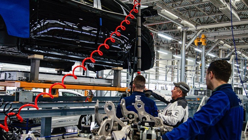Производство кроссовера Evolute i-Jet стартовало на заводе в Липецкой области