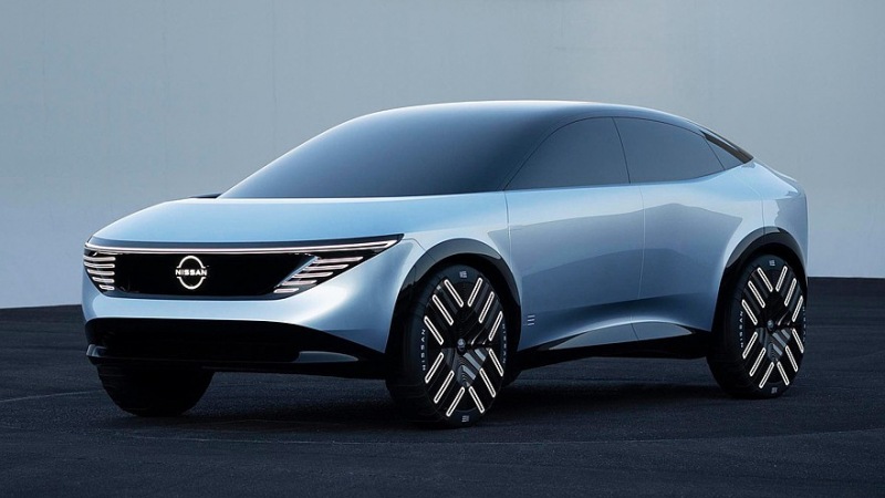 Nissan готовит Leaf нового поколения: хэтчбек можно переделать в кросс-купе