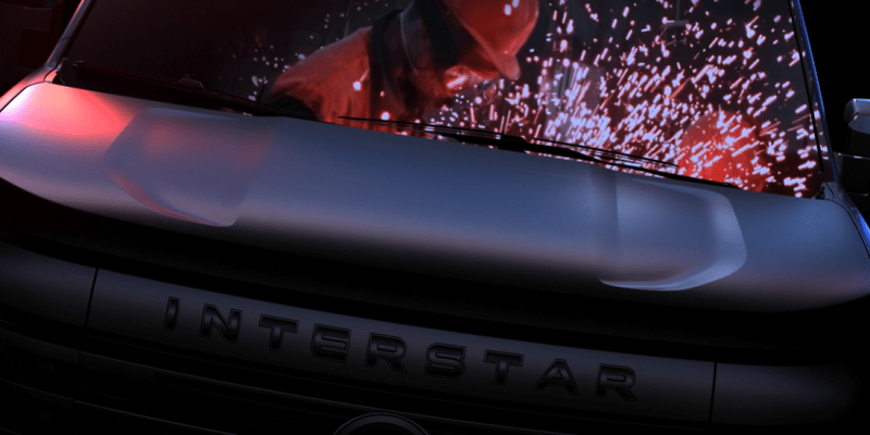 Новый Nissan Interstar повторит недавно дебютировавший Renault Master: первые тизеры