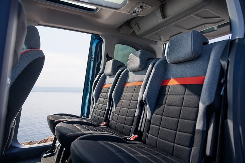 Обновленный Citroen Berlingo: теперь еще и пассажирская версия