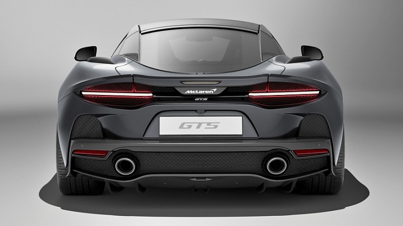 Улучшенный и расширенный «турист»: McLaren GTS приходит на смену модели GT