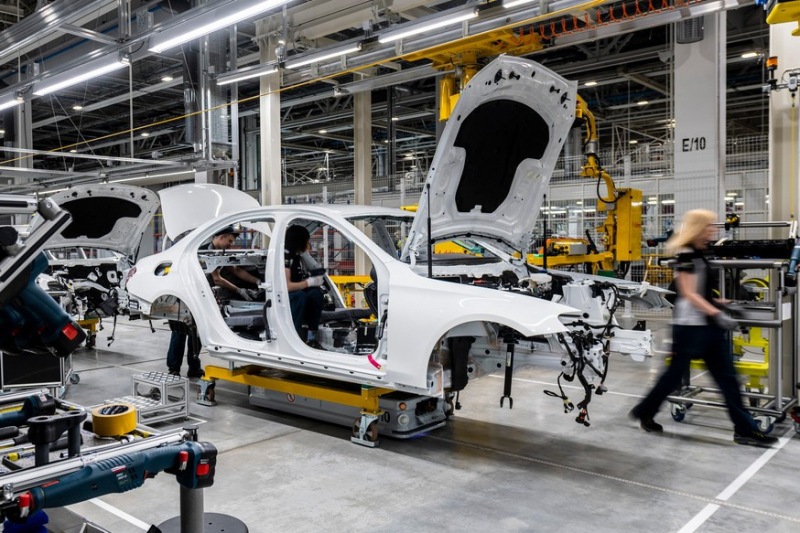 Бывший завод Mercedes-Benz в РФ планирует собрать 30 тысяч автомобилей к 2024 году