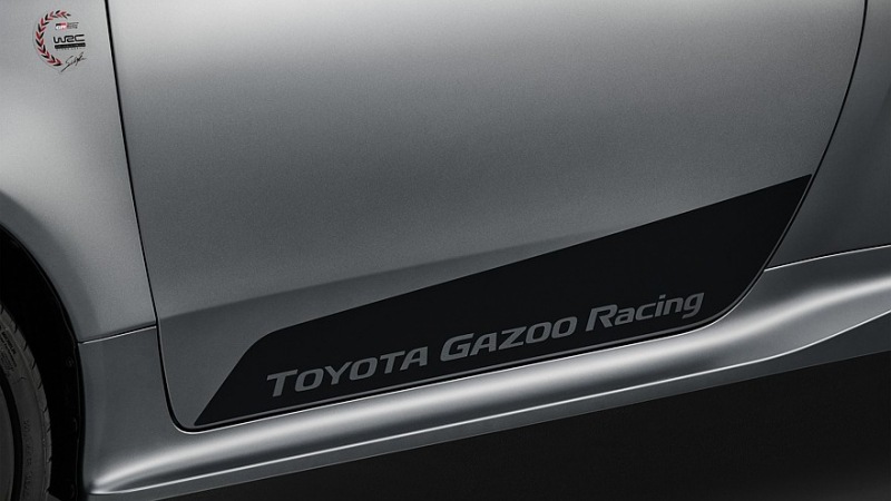 Культовый хот-хэтч Toyota GR Yaris получил специальную версию от чемпиона мира по ралли