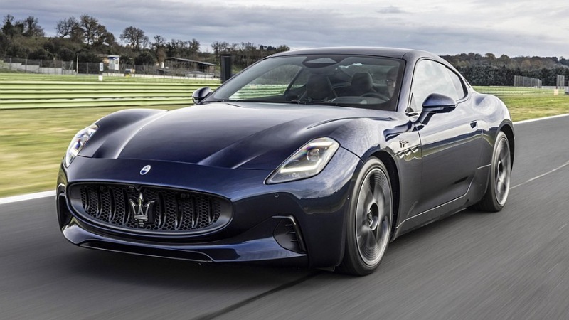 Maserati решила отложить разработку «зеленого» седана Quattroporte