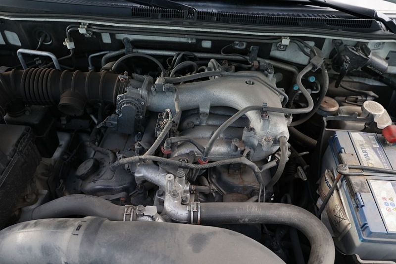 Б/у Mitsubishi Pajero IV (NS): дешевый двигатель, сделанный на разборке, и слишком хитрые тормоза