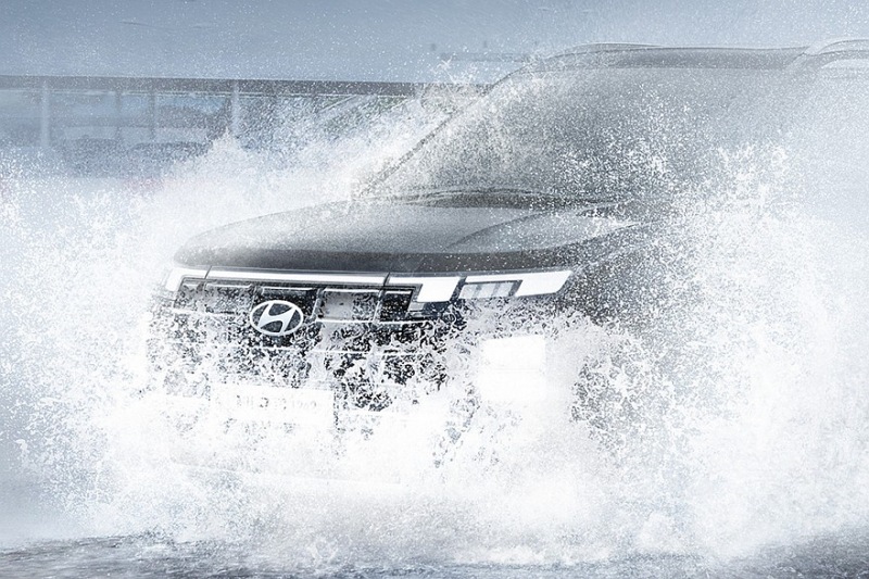 Показан еще один рестайлинговый Hyundai Creta: брутальный внешний вид и новый интерьер