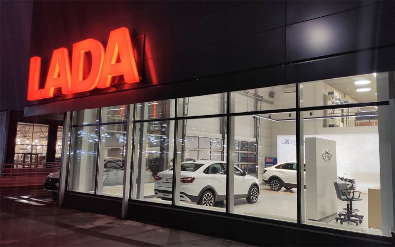 У дилеров заканчиваются Lada Vesta стоимостью менее ₽1,59 млн