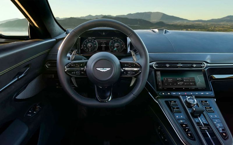 Aston Martin представляет самую мощную модель Vantage за всю историю
