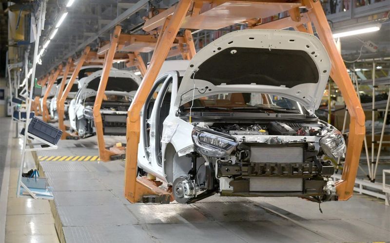«АвтоВАЗ» начал производство первой Lada Largus в Ижевске