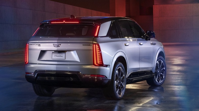 Большое дополнение: Cadillac Escalade IQ получил еще одну версию