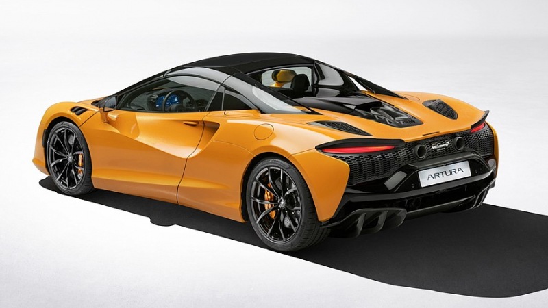 McLaren Altura Spider с гибридной системой мощностью 700 лошадиных сил достигает первых 100 автомобилей за 3 секунды