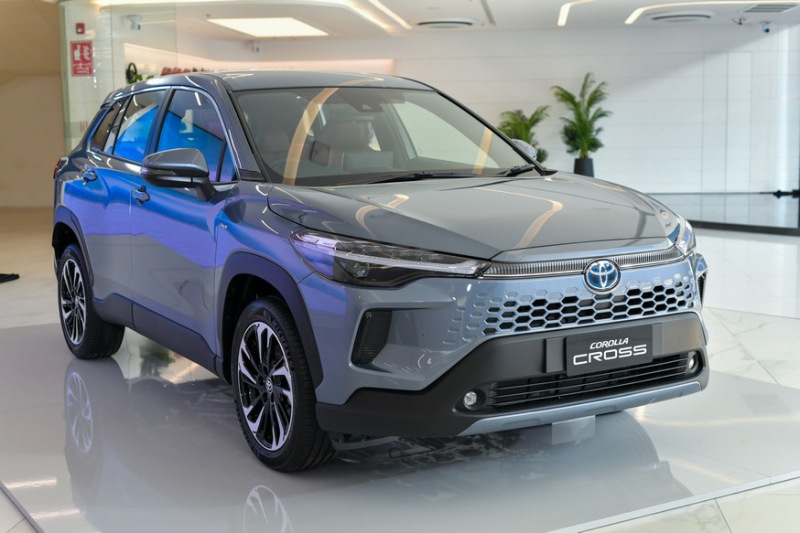 Обновленный кроссовер Toyota Corolla Cross: престижная модель и стиль старых технологий