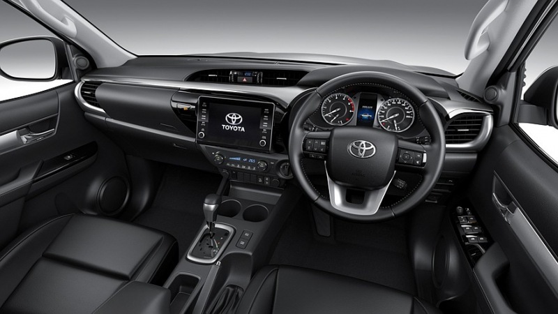 Пикап Toyota Hilux претерпевает последнюю смену модели перед сменой поколения