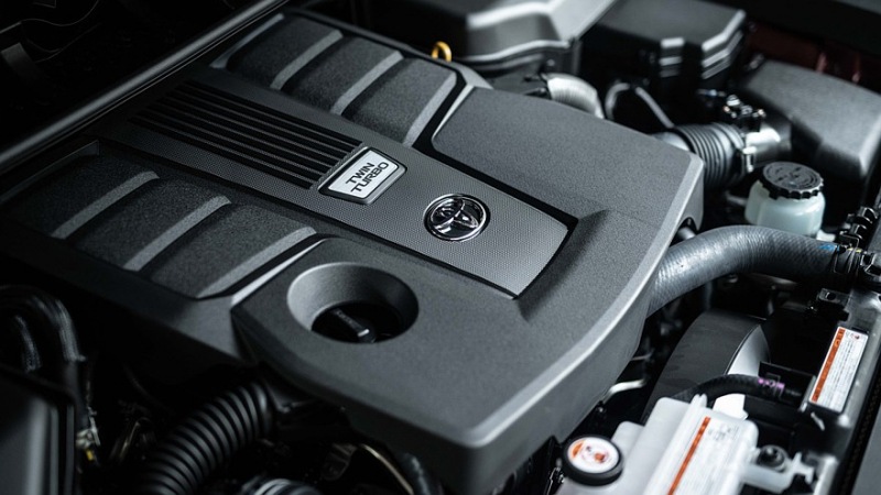 Toyota разработает новый двигатель внутреннего сгорания из-за вялых продаж электромобилей