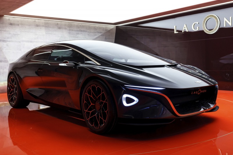Aston Martin откладывает дебют своего первого электромобиля и решает «раздавить» Lagonda