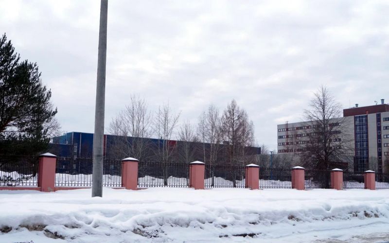Что происходит на старых заводах Hyundai и Toyota в России? репортаж