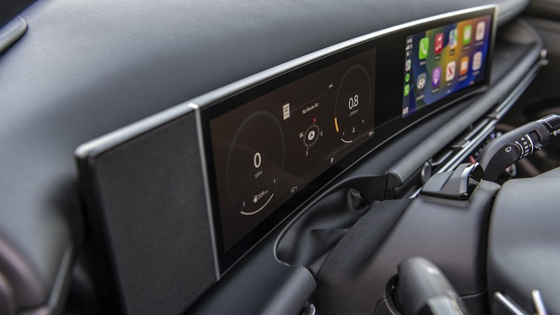 Hyundai обновил Санта-Круз: другая решетка радиатора и оптика, новый дисплей в салоне