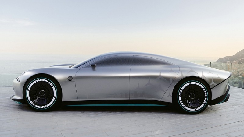 Mercedes-AMG готовит новый спорткар, который составит конкуренцию Porsche Taycan за покупателей