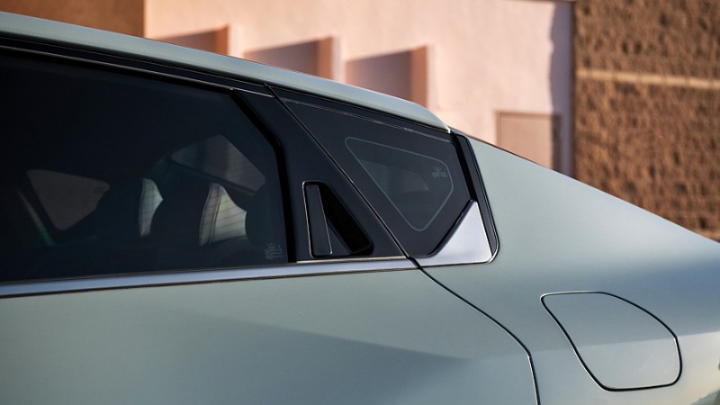 Новый Kia K4 дебютирует с двумя кузовами и двумя типами задней подвески