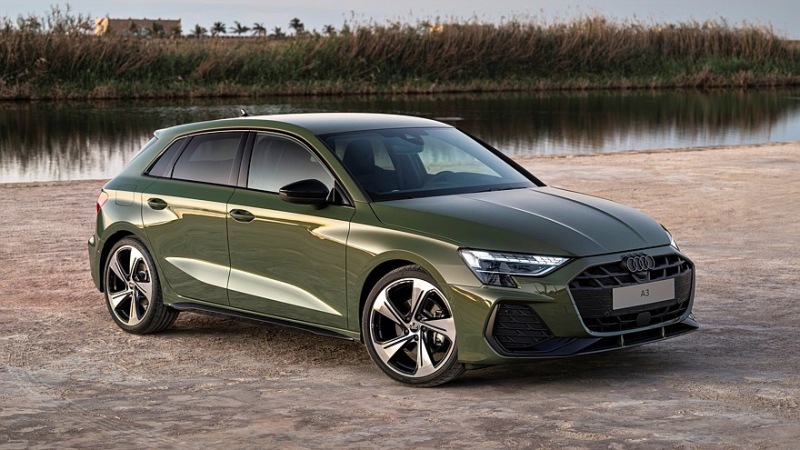 Обновленный Audi A3: опции комфорта и подписка на кросс-версию Allstreet