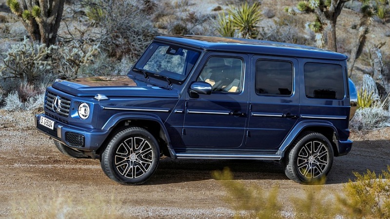 Обновление Mercedes-Benz G-Class: девальвация индекса G 500 и «прозрачный» капот