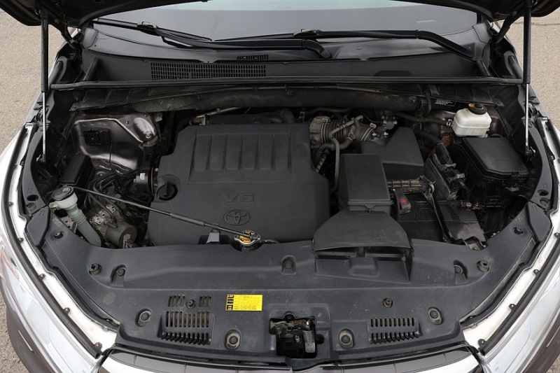 Toyota Highlander III (XU50) с пробегом: хорошие тормоза и запасная АКПП с разборки
