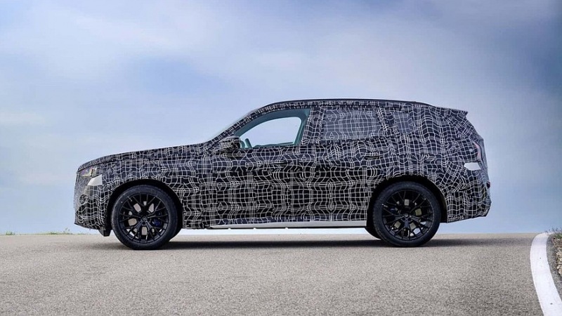 BMW X3 готовится к смене поколения: кроссовер предстал на новых фотографиях