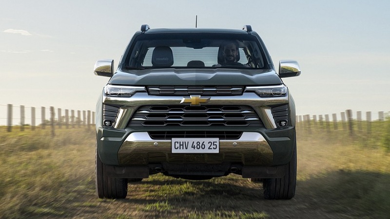 Chevrolet S10 получил рестайлинг: другой внешний вид, новый интерьер, улучшенные технологии