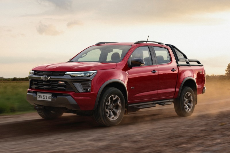 Chevrolet S10 получил рестайлинг: другой внешний вид, новый интерьер, улучшенные технологии